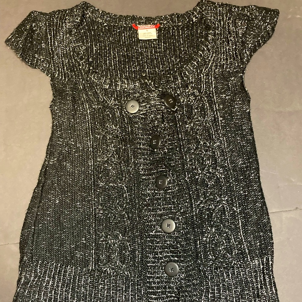 Union bay knitted button down top.